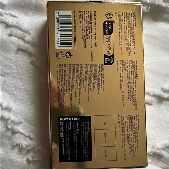 Natasha Denona Golden Highlighter Trio with Brush Set - Picture 2 of 3